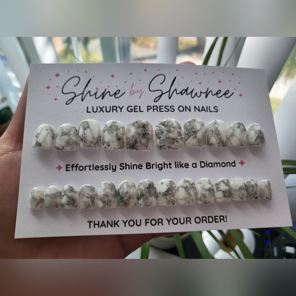 Handmade Luxury Press-On Nails | Sturdy & Reusable | WHITE MARBLE - Picture 3 of 7